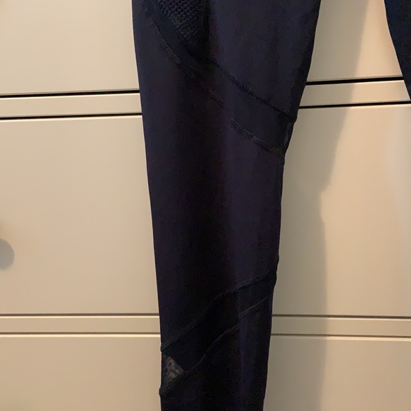 Navy leggings - Picture 3 of 3